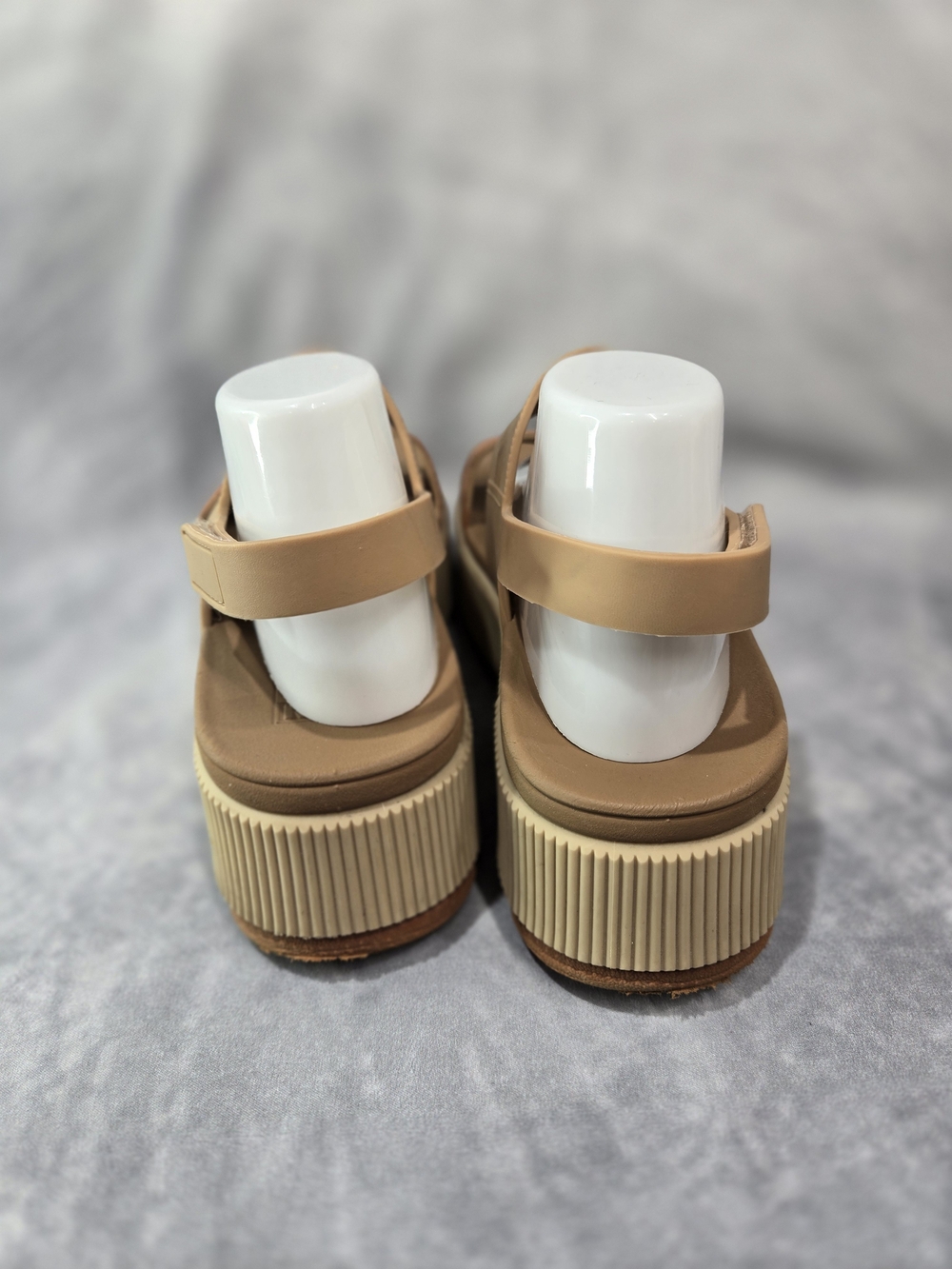 Reef Women's Two-strap Tan and Peach Platform Sandals - Picture 4 of 6